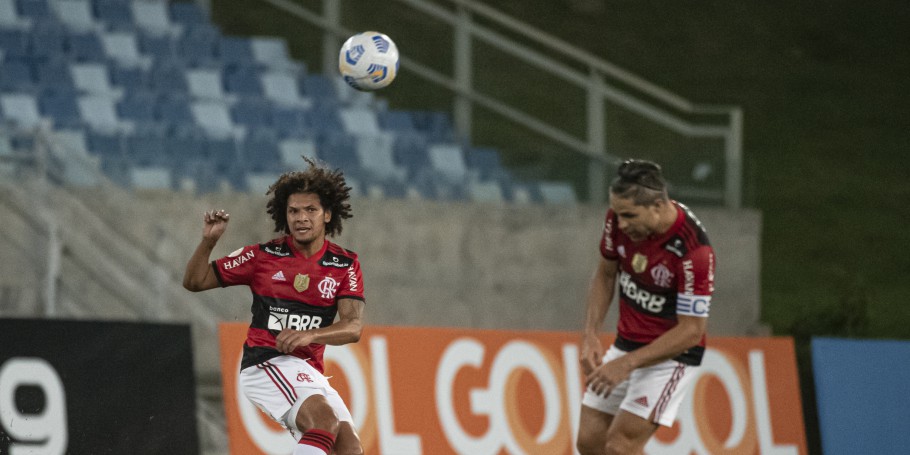 Na Arena Pantanal, Cuiab&aacute; e Flamengo se enfrentaram pela oitava rodada do Brasileir&atilde;o Assa&iacute;